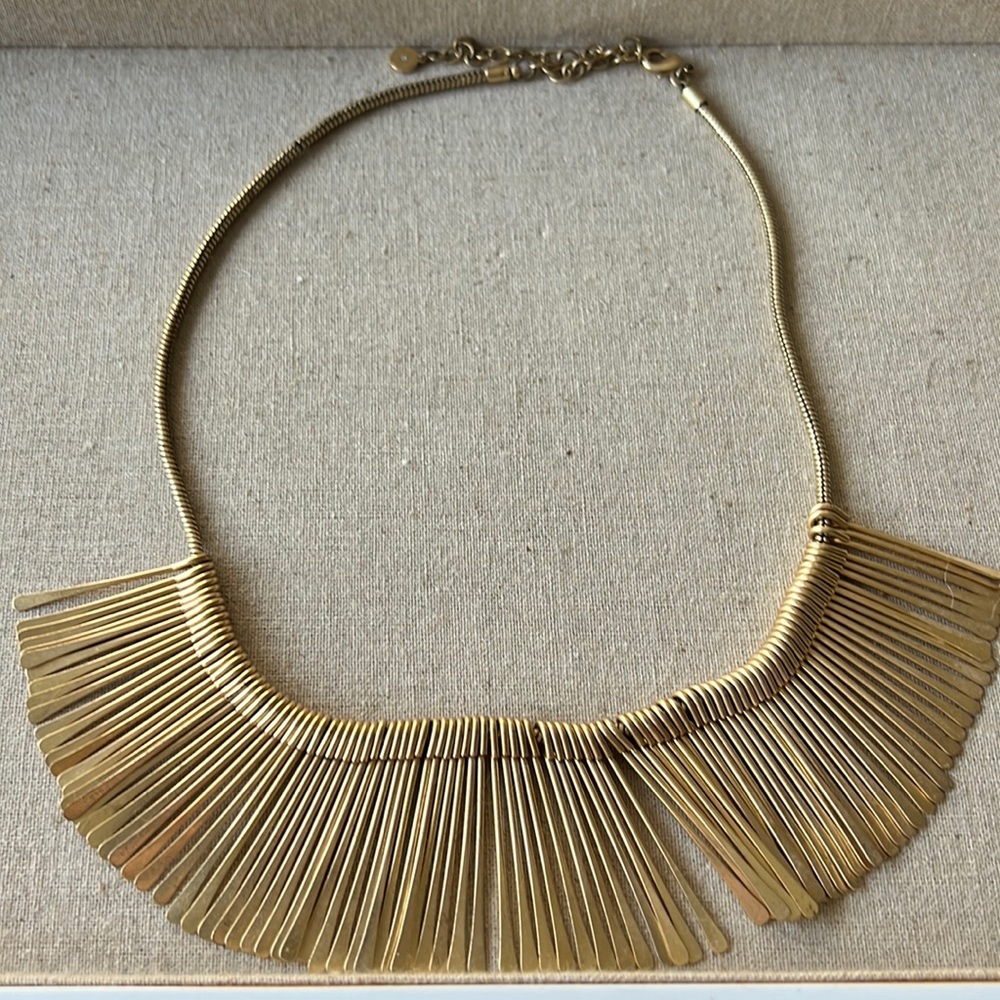 Stella & Dot statement necklace